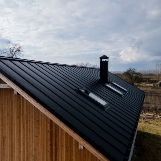 5 kroků pro správnou montáž plechové střechy